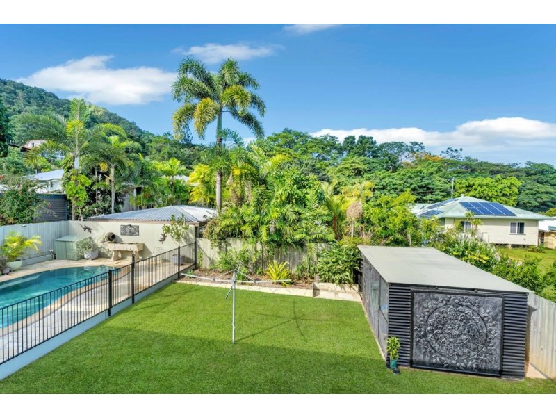 22 Junction Street, Edge Hill QLD 4870