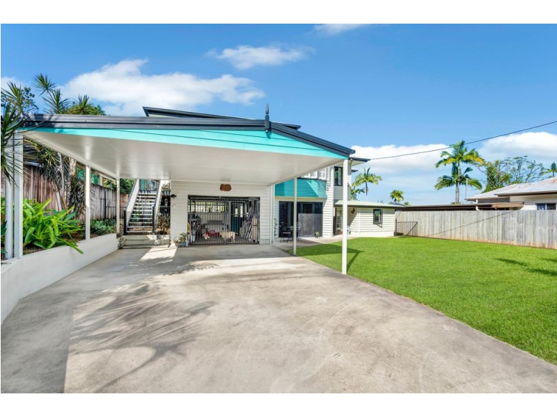 22 Junction Street, Edge Hill QLD 4870