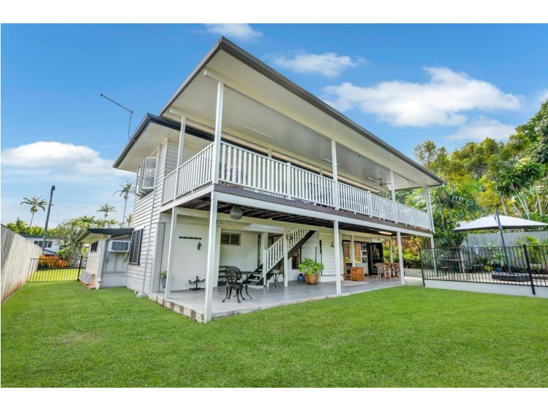 22 Junction Street, Edge Hill QLD 4870