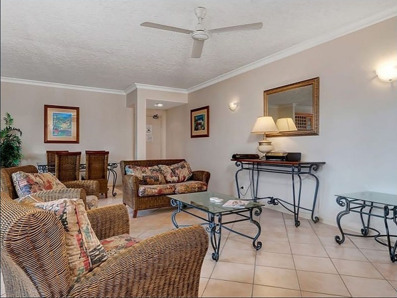 705/373-379 McLeod Street, Cairns North QLD 4870