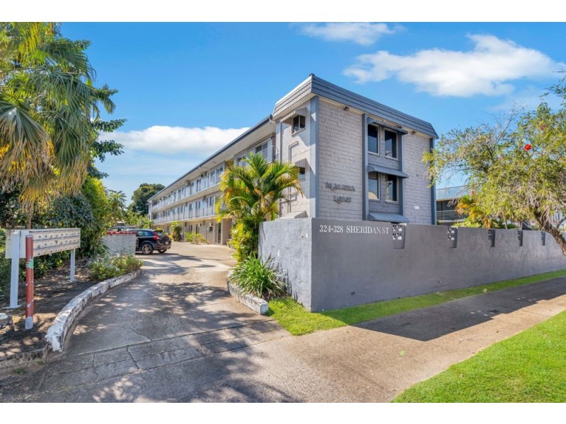 21/324-328 Sheridan Street, Cairns North QLD 4870