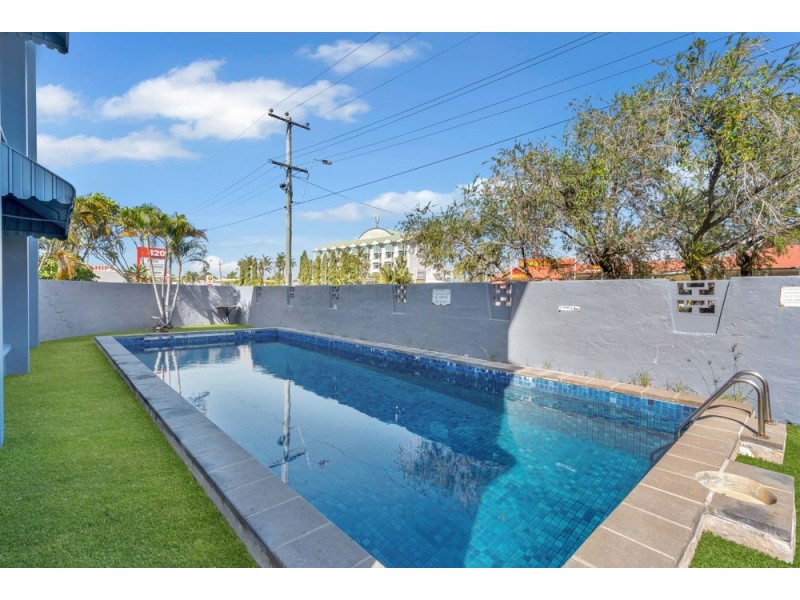 21/324-328 Sheridan Street, Cairns North QLD 4870