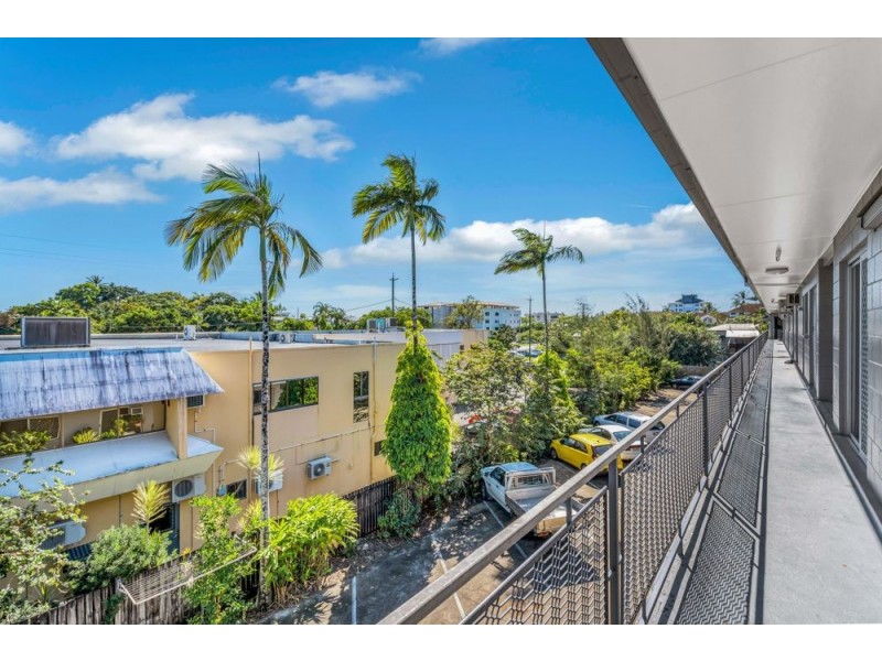 21/324-328 Sheridan Street, Cairns North QLD 4870