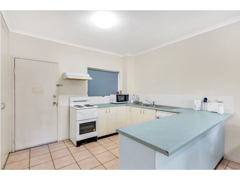 104/219-225 McLeod Street, Cairns North QLD 4870