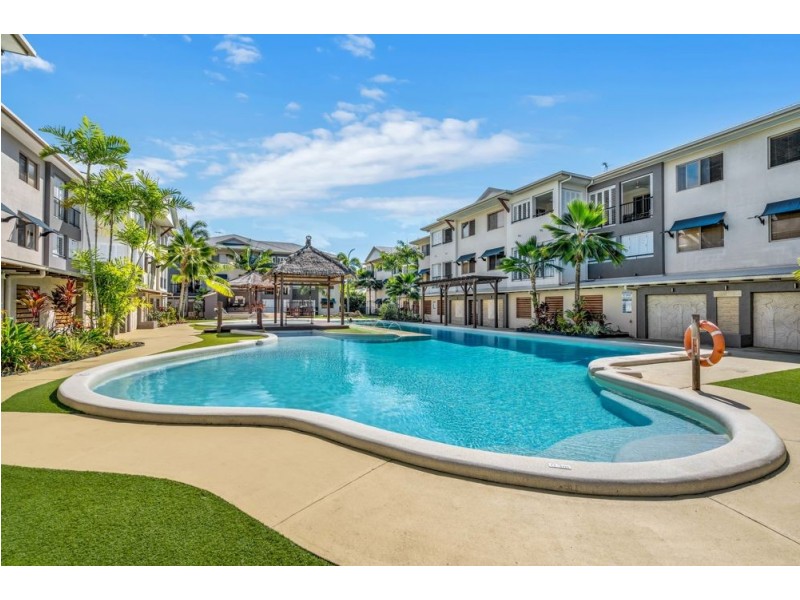 223/29-33 Springfield Crescent, Manoora QLD 4870