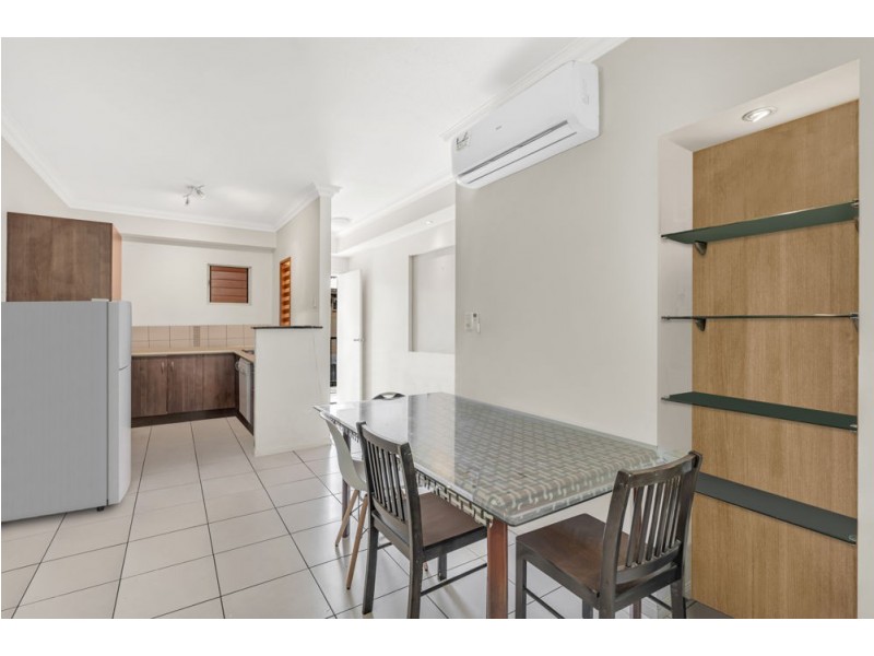 223/29-33 Springfield Crescent, Manoora QLD 4870