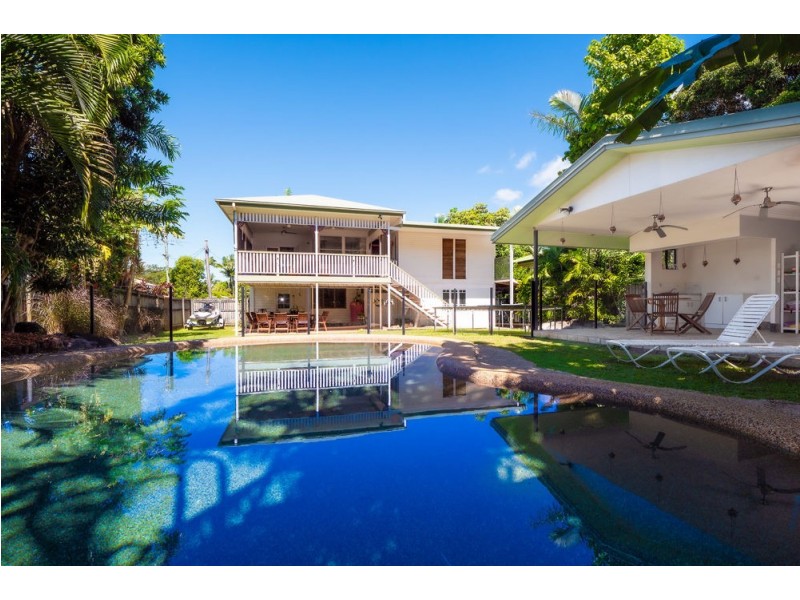 232 Woodward Street, Whitfield QLD 4870