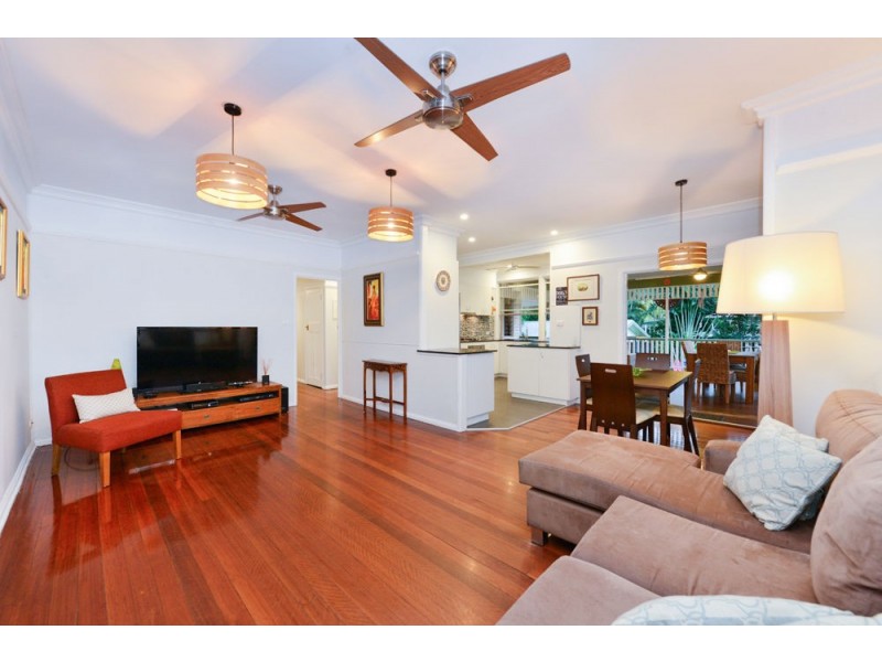 232 Woodward Street, Whitfield QLD 4870