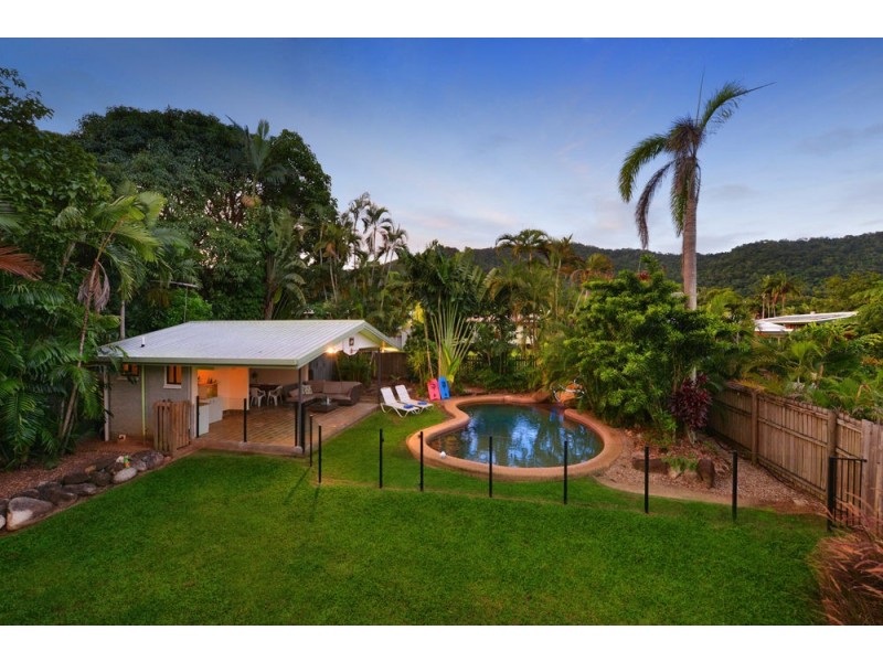 232 Woodward Street, Whitfield QLD 4870