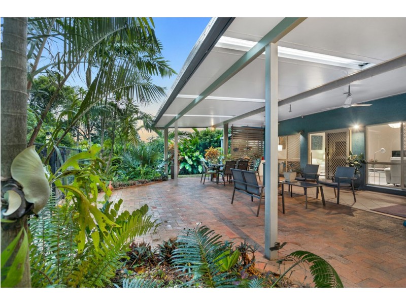 36 Gloucester Street, Whitfield QLD 4870