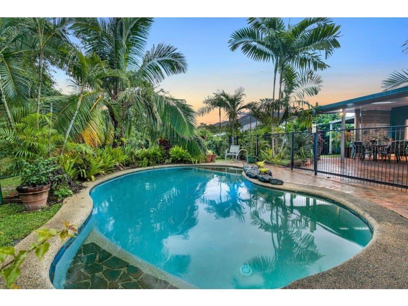 36 Gloucester Street, Whitfield QLD 4870