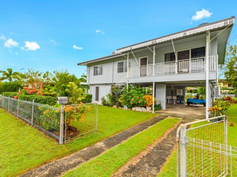 20 Grogan Street, Westcourt QLD 4870