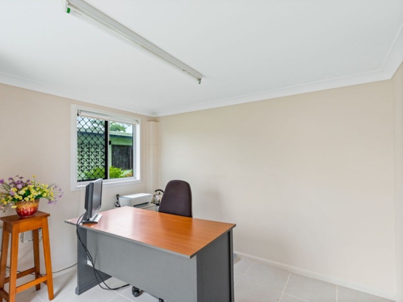 20 Grogan Street, Westcourt QLD 4870