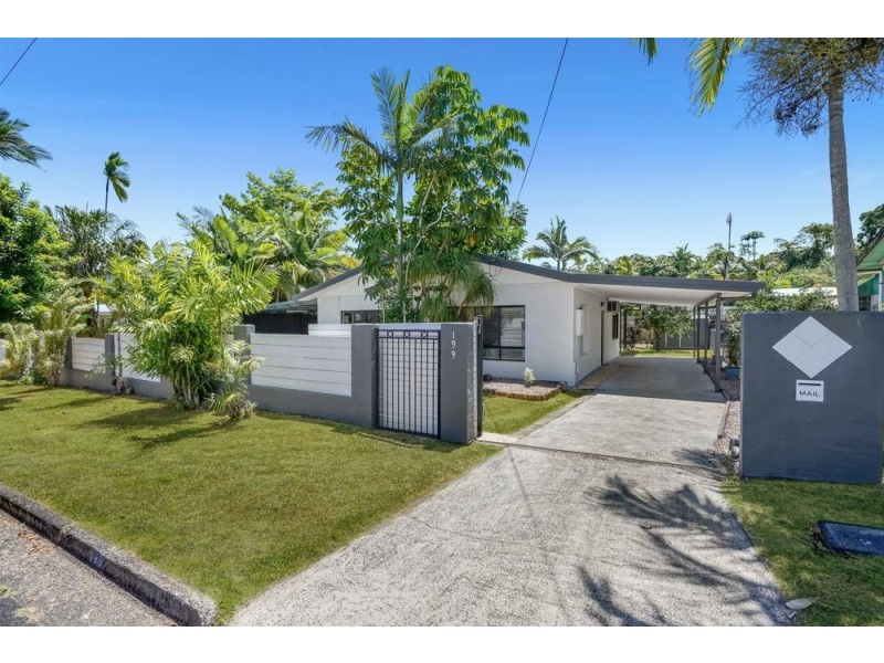 199 Jensen Street, Whitfield QLD 4870