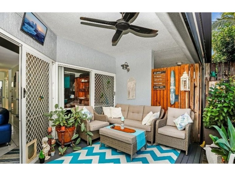 15/10 Brown Street, Woree QLD 4868