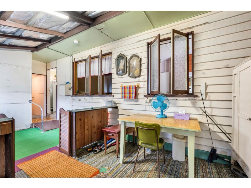 11 Abel Street, Manunda QLD 4870