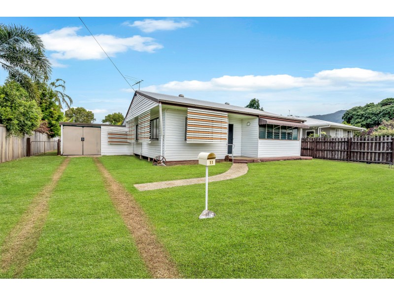 11 Abel Street, Manunda QLD 4870