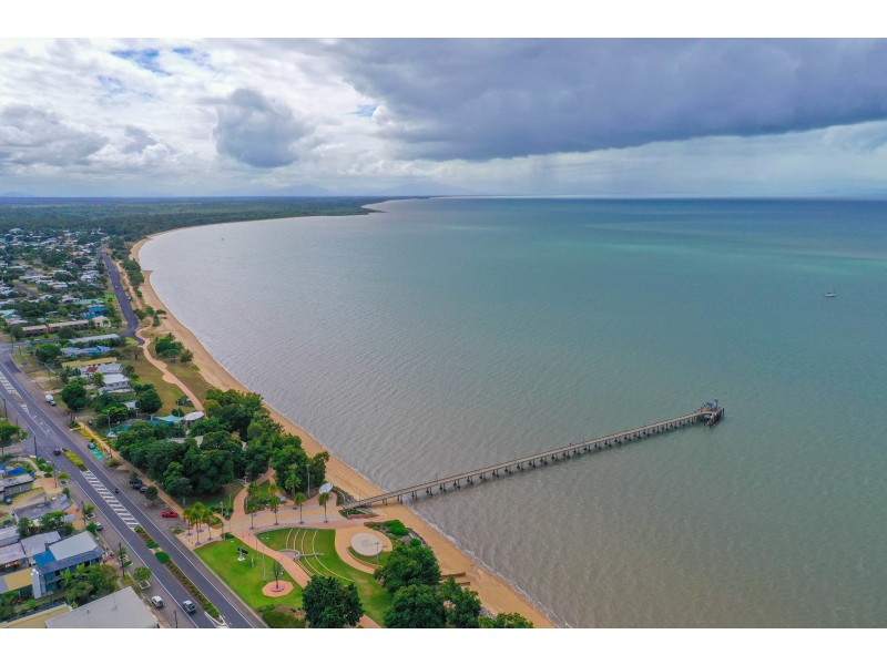 5-7 Panos Street, Cardwell QLD 4849