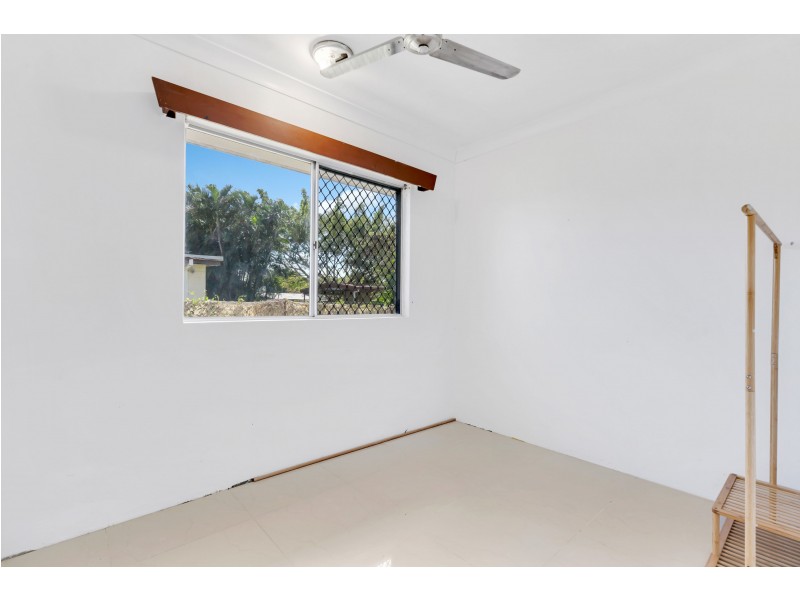 16 Melaleuca Street, Manunda QLD 4870