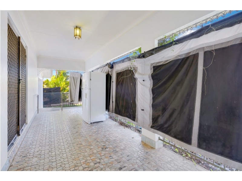 16 Melaleuca Street, Manunda QLD 4870