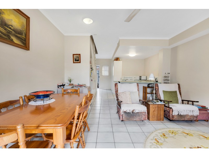 4/38 Springfield Crescent, Manoora QLD 4870