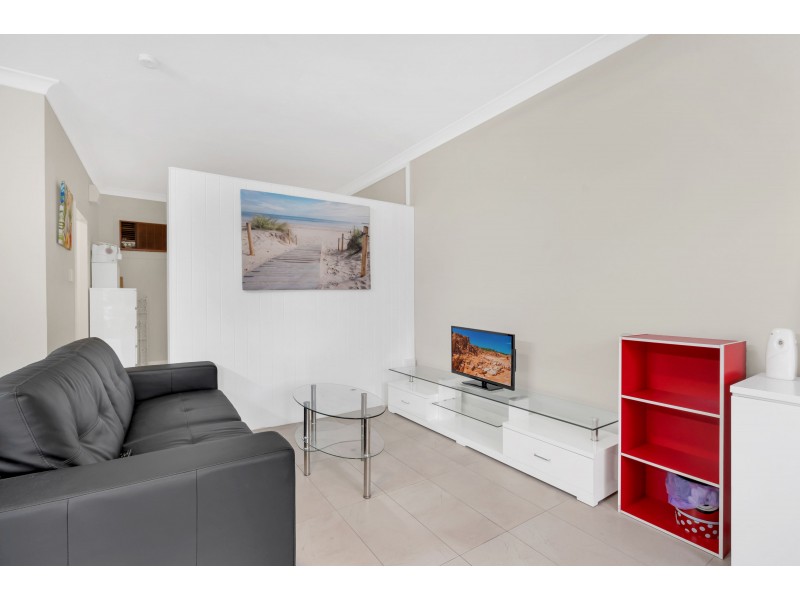 23/87-91 Earl Street, Westcourt QLD 4870