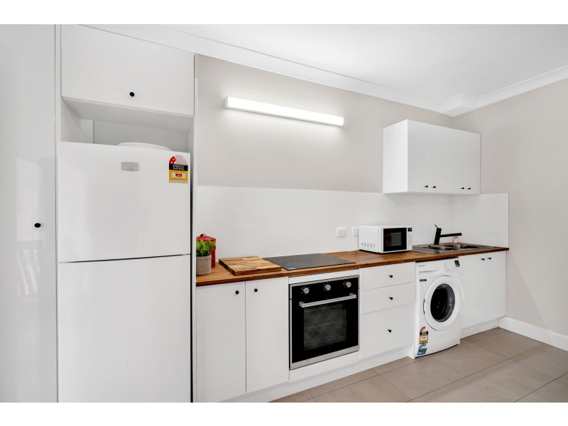 23/87-91 Earl Street, Westcourt QLD 4870