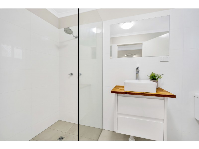 23/87-91 Earl Street, Westcourt QLD 4870