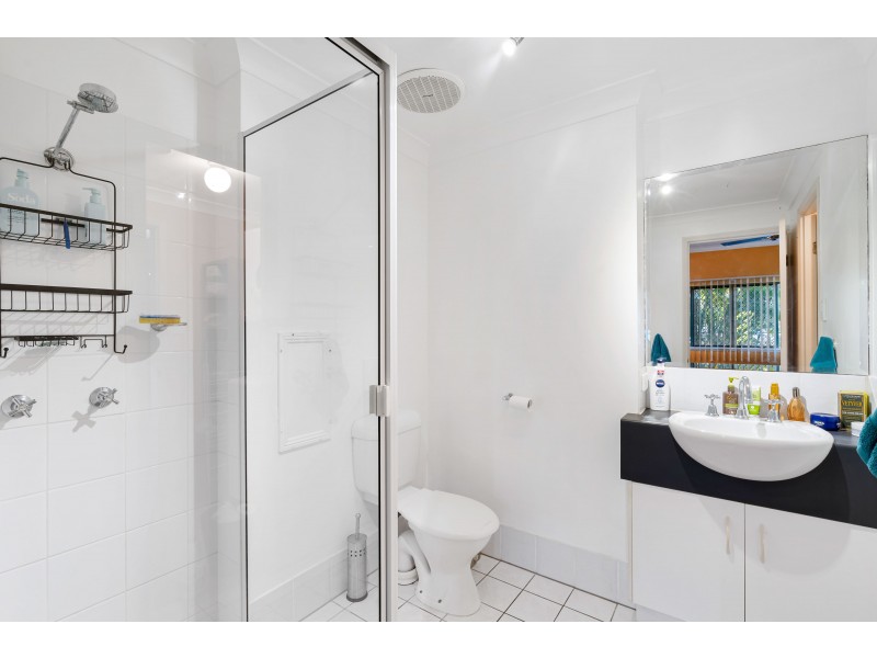2/32 Little Street, Manunda QLD 4870