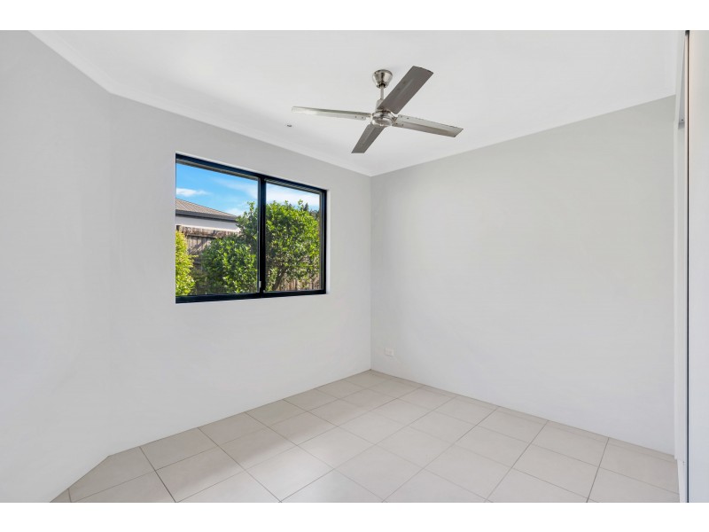 5 Ellie Banning Close, Redlynch QLD 4870