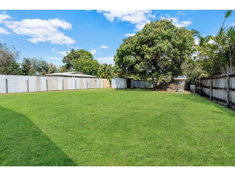 9 Alberta Drive, Woree QLD 4868