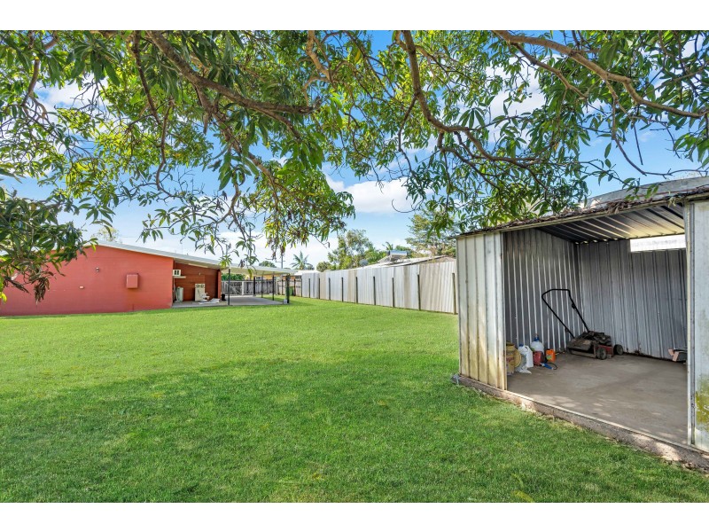 9 Alberta Drive, Woree QLD 4868
