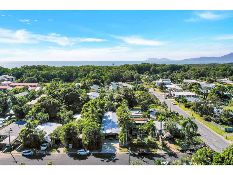 2/20 Best Street, Yorkeys Knob QLD 4878