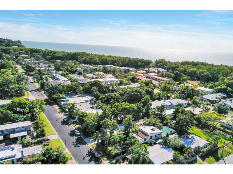 2/20 Best Street, Yorkeys Knob QLD 4878