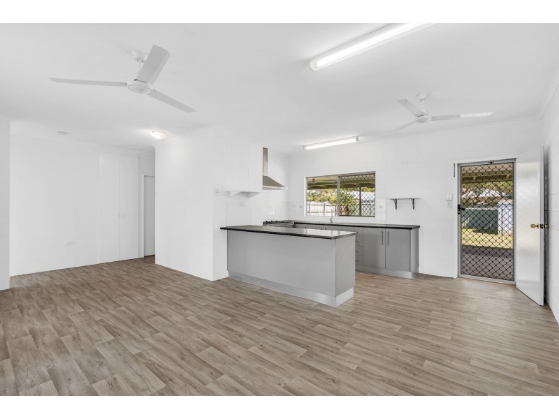 51 De Jarlais Street, Earlville QLD 4870