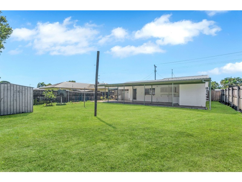 51 De Jarlais Street, Earlville QLD 4870