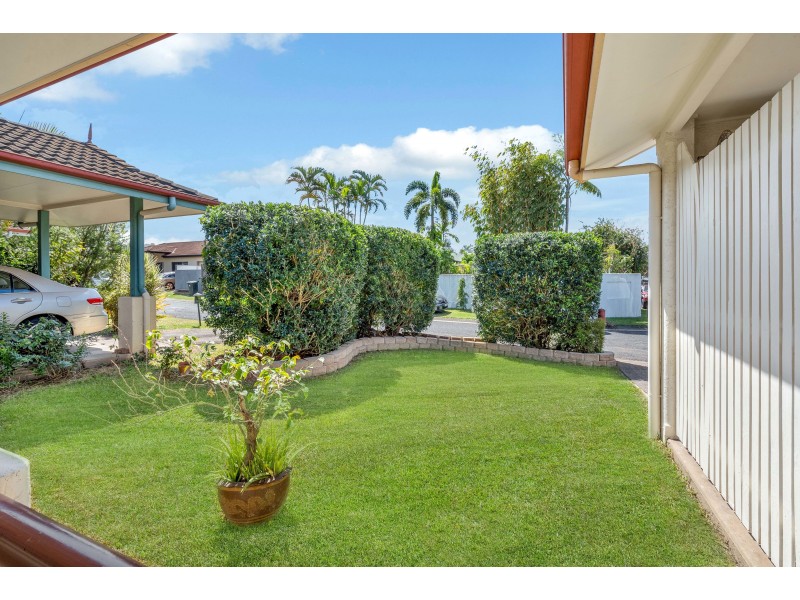 54 Silky Oak Court, Mooroobool QLD 4870