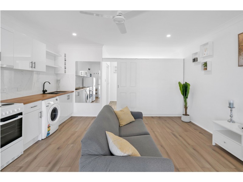 33/87-91 Earl Street, Westcourt QLD 4870