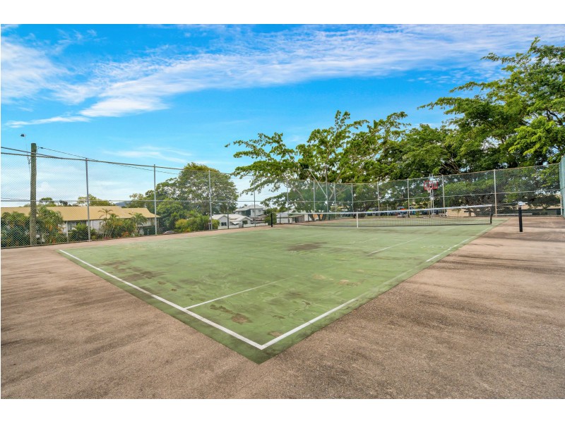 33/87-91 Earl Street, Westcourt QLD 4870