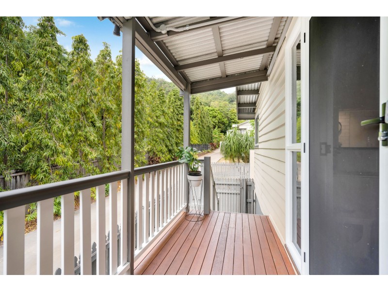 51A Behan street, Stratford QLD 4870
