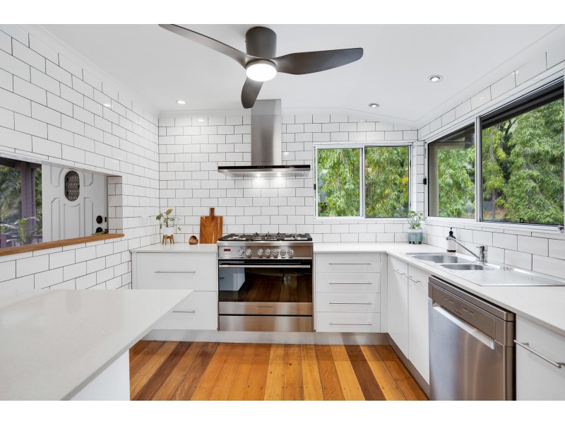 51A Behan street, Stratford QLD 4870