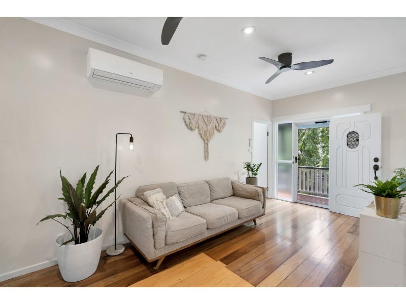 51A Behan street, Stratford QLD 4870