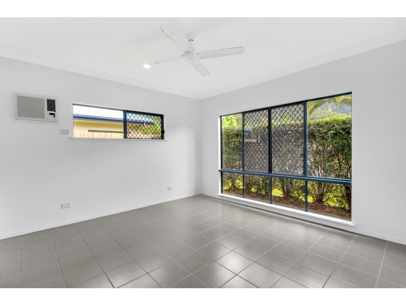 7 Cowie Place, Bentley Park QLD 4869