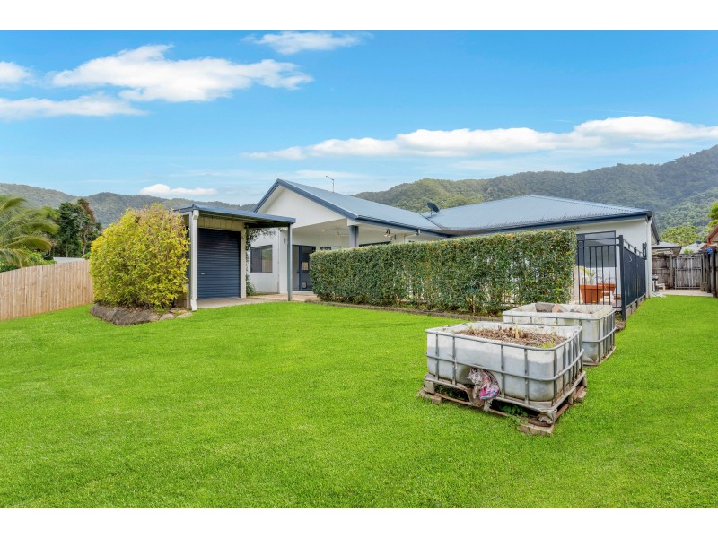7 Cowie Place, Bentley Park QLD 4869