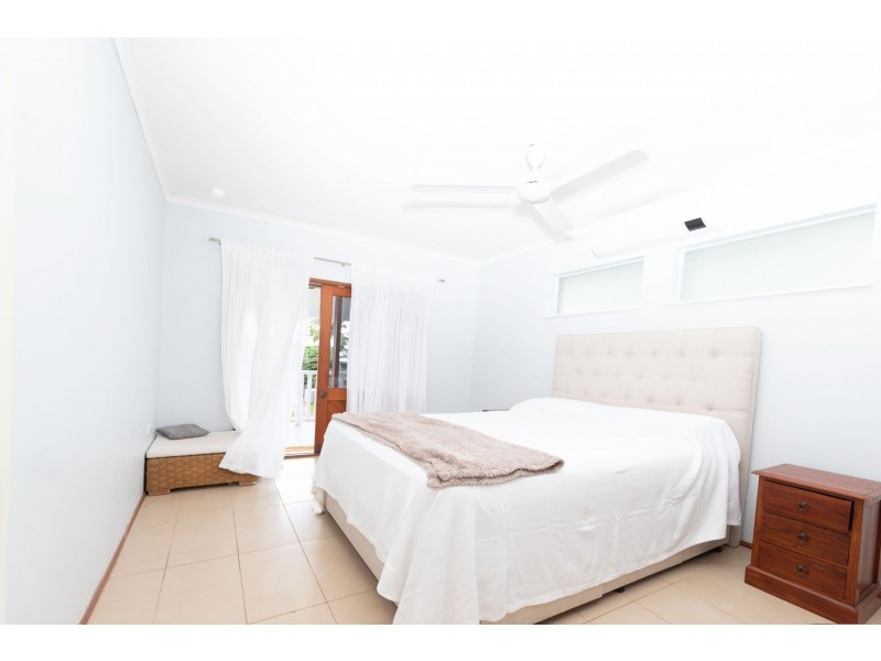 23 Blue Hills Crescent, Freshwater QLD 4870