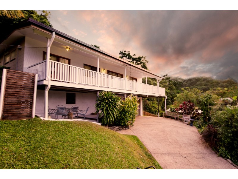 23 Blue Hills Crescent, Freshwater QLD 4870