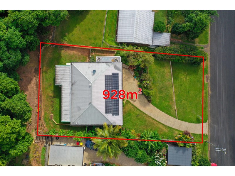 23 Blue Hills Crescent, Freshwater QLD 4870