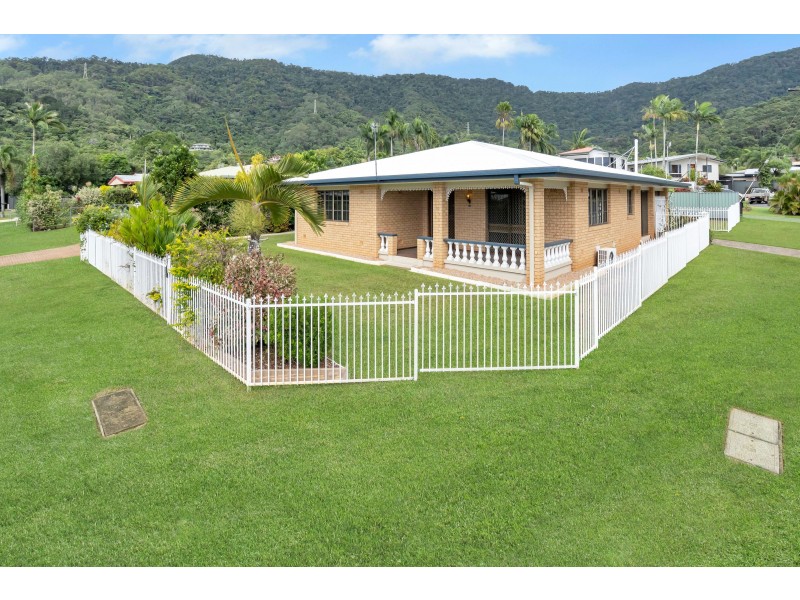 15 Fairview Street, Bayview Heights QLD 4868