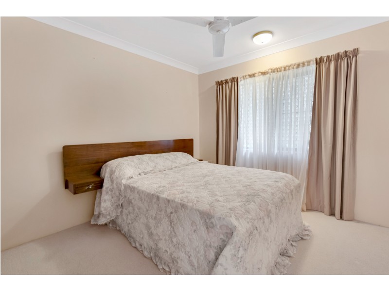 15 Fairview Street, Bayview Heights QLD 4868