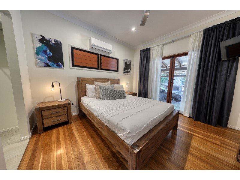 29 Luff Street, Hull Heads QLD 4854